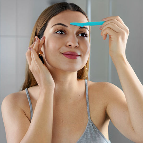 Rasoir à sourcils