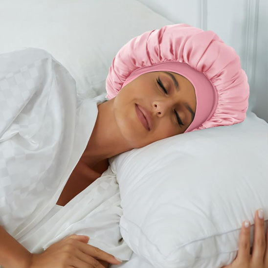Bonnet en satin